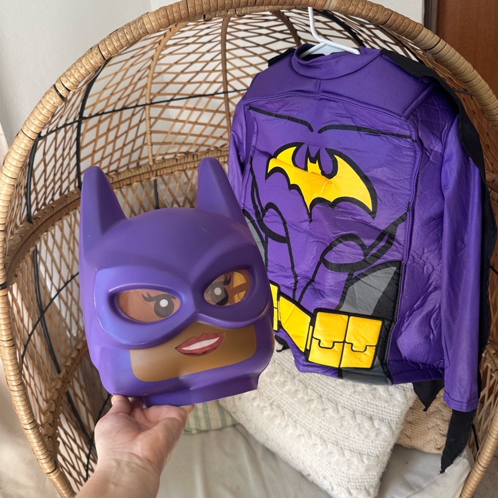 Kids Purple and Yellow Superhero Lego Costume Halloween Dress Up Sz 8/10 EUC